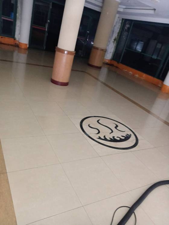 ���s�ϲM�䤽�q