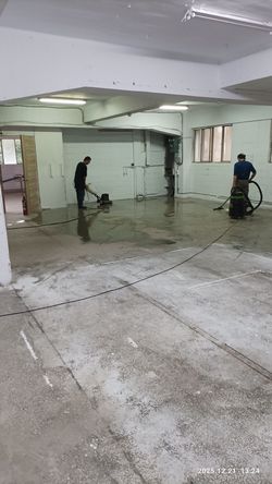 �򶩰ϲM�䤽�q