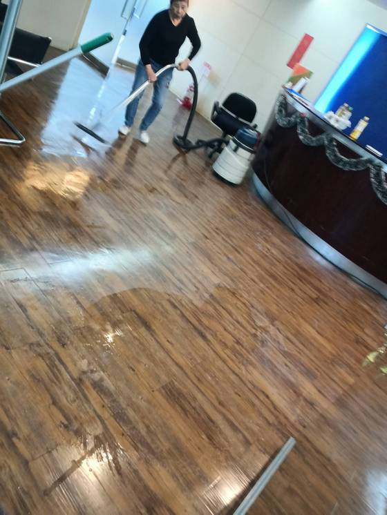 ���M�ϲM�䤽�q