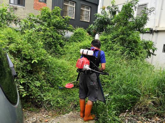 ���j��ϳί�