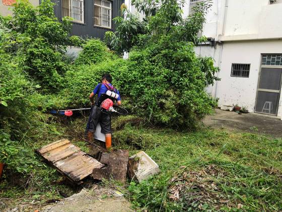 ���j��ϳί�