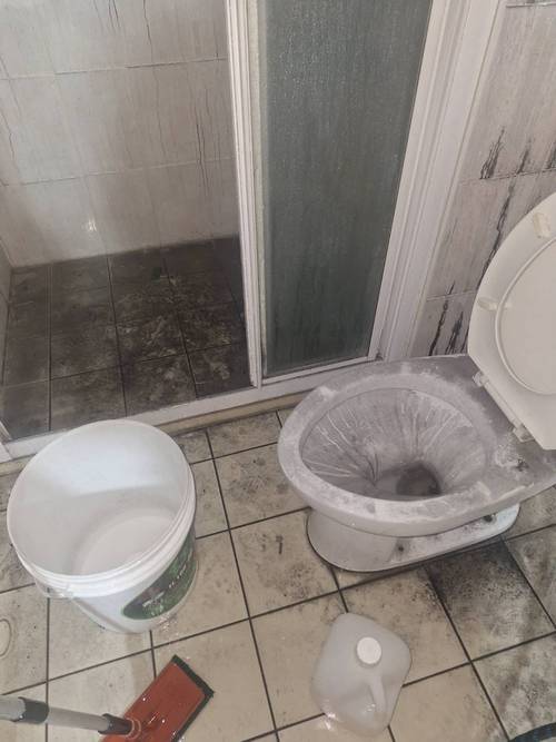 桃園市中正路浴室清潔