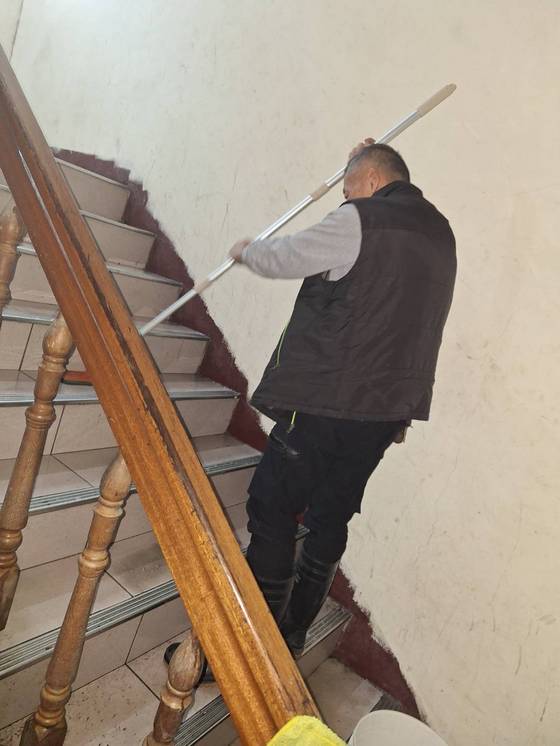 ����t�s�M��