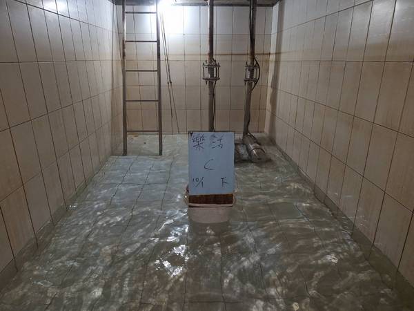 桃園市大樓水塔清洗前後