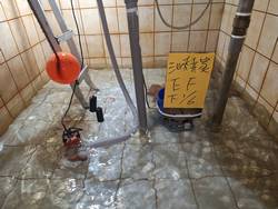 �j�˰Ϫ��Ϥ���M�~