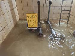 �j�˰Ϫ��Ϥ���M�~